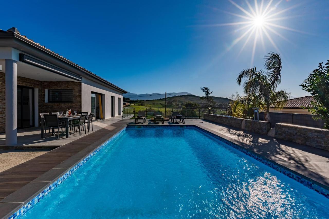 Afa Proche Ajaccio, Magnifique Villa Avec Piscine Privee 8 Personnes Luaran gambar