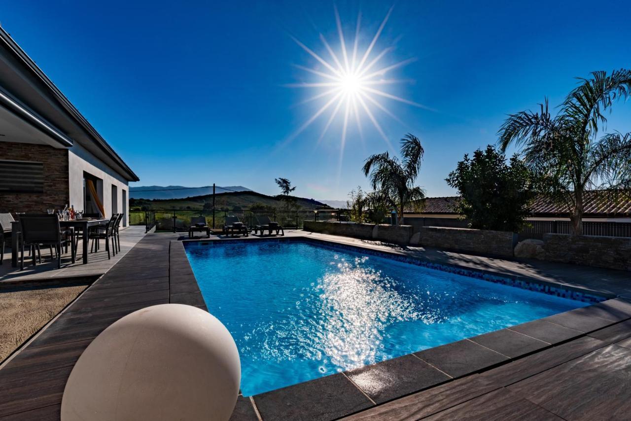 Afa Proche Ajaccio, Magnifique Villa Avec Piscine Privee 8 Personnes Luaran gambar