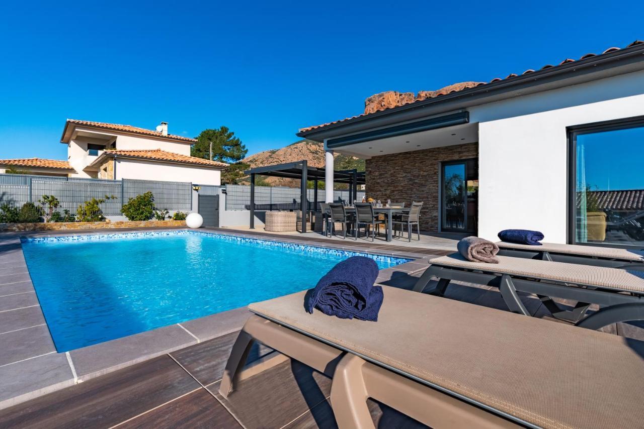 Afa Proche Ajaccio, Magnifique Villa Avec Piscine Privee 8 Personnes Luaran gambar